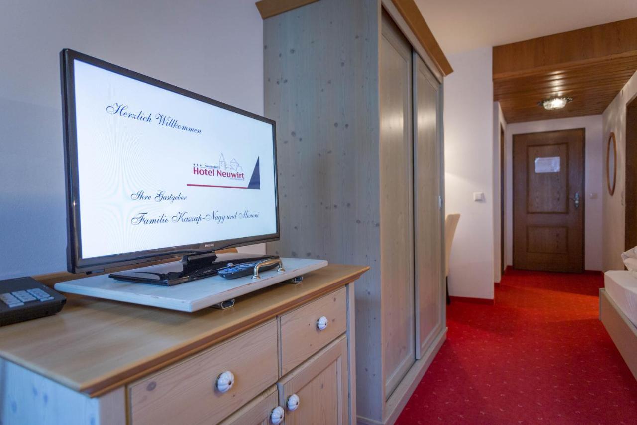 Hotel Neuwirt マウテルンドルフ エクステリア 写真