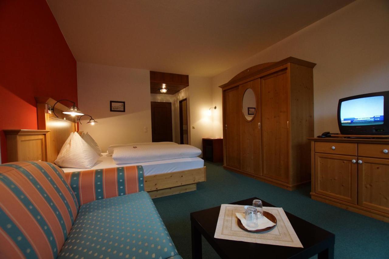 Hotel Neuwirt マウテルンドルフ 部屋 写真