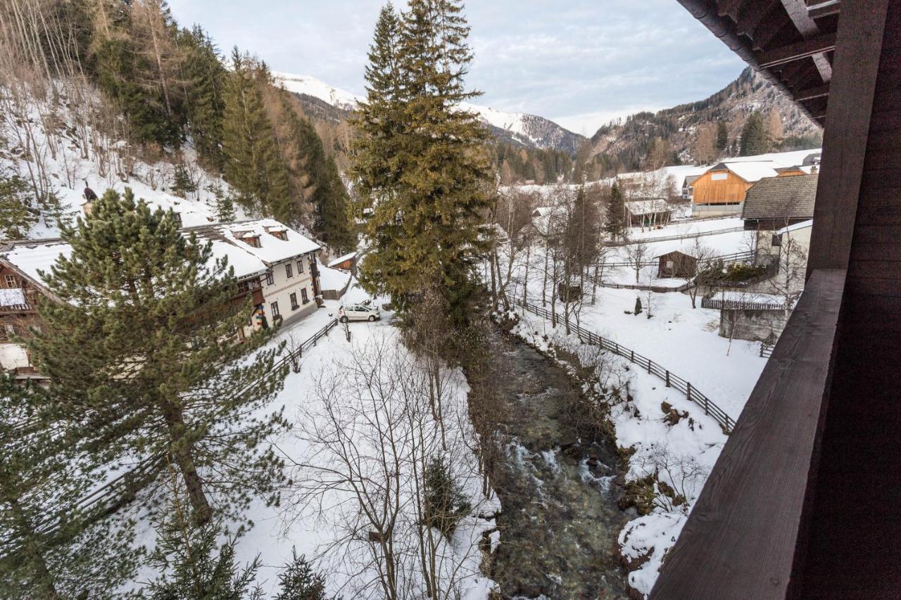 Hotel Neuwirt マウテルンドルフ エクステリア 写真